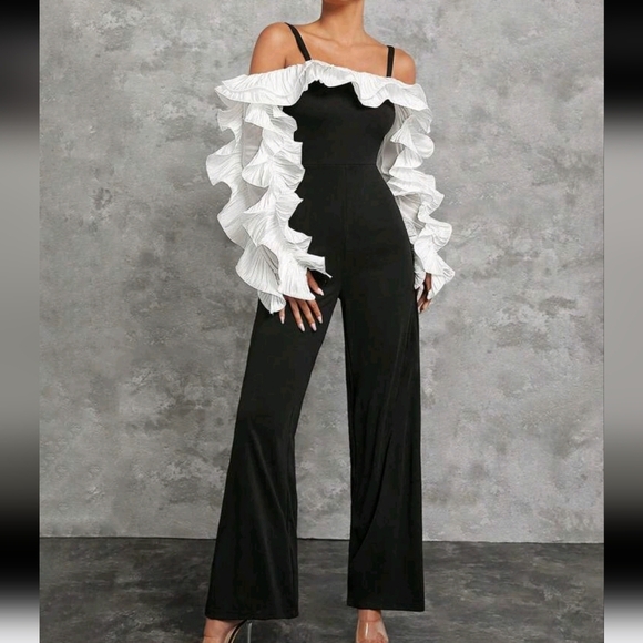 Pants - Contrast Ruffle Sleeve & Trim Elegant Jumpsuit